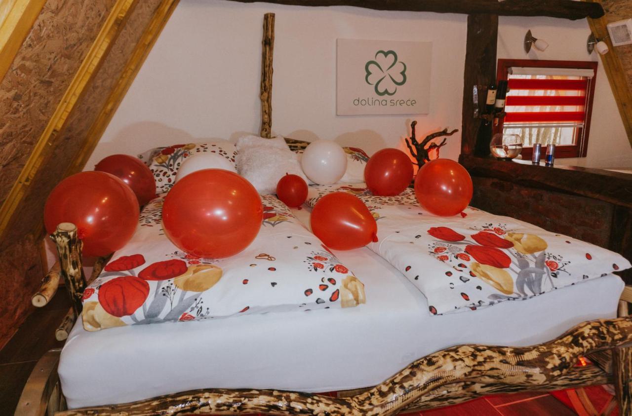 Etno Village Dolina Srece Tatil parkı