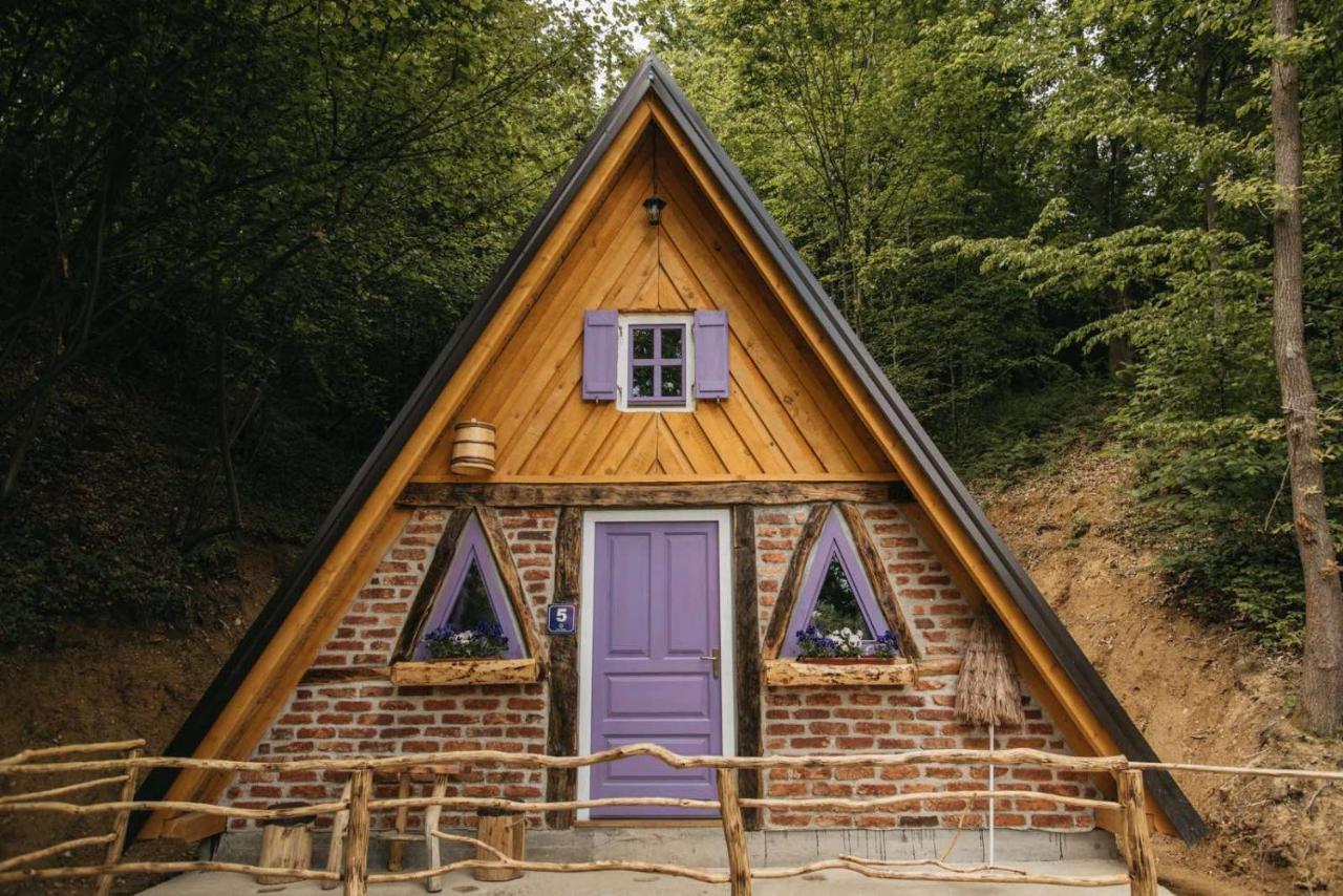 Aldeamento Turístico Etno Village Dolina Srece